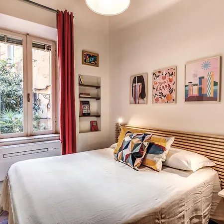 アパート Trastevere Design & Comfort ローマ