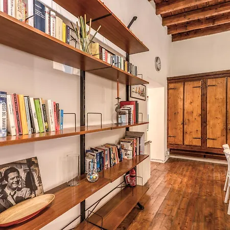 アパート Trastevere Design & Comfort