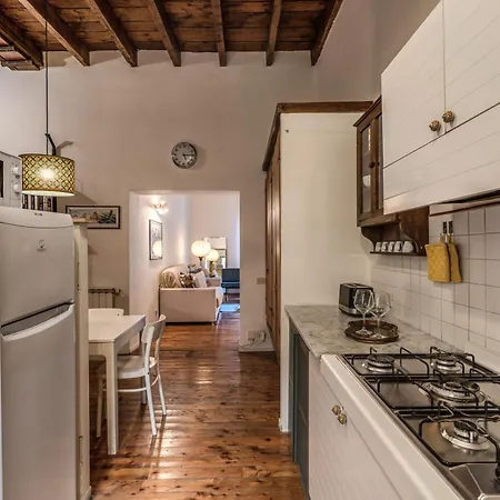 Trastevere Design & Comfort شقة *