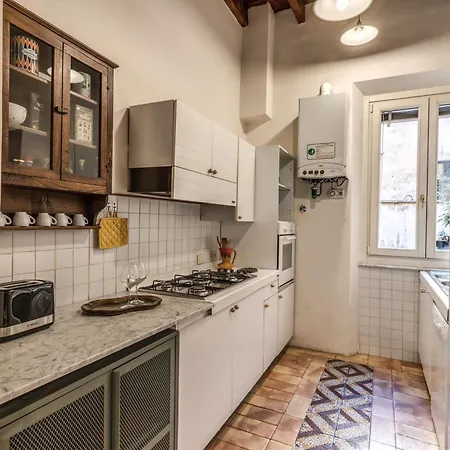 Trastevere Design & Comfort شقة *